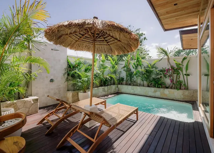 Tula Collective Villa Uluwatu (Bali)